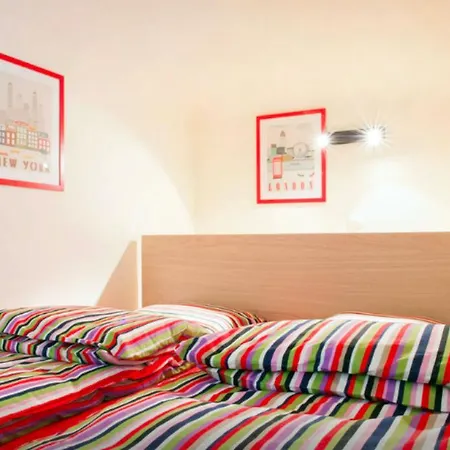 Apartment Bpm-Modern Szondi Studio